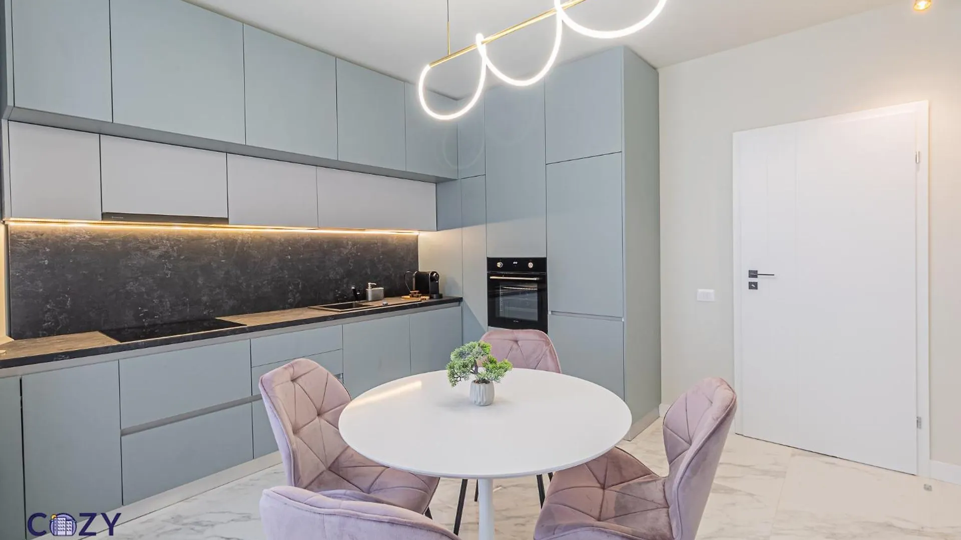 Cozy Premium Collection - Studios & Suites Bukarest